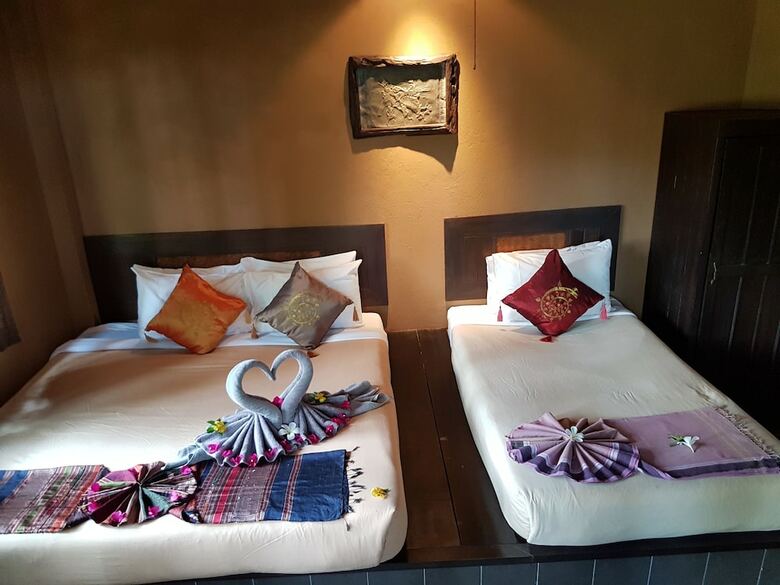 Hotel Melina's Beach Front Bungalow