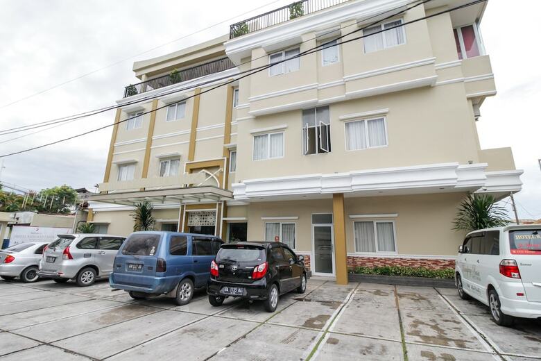 Hotel Airy Syariah Padang Barat Hang Tuah 211