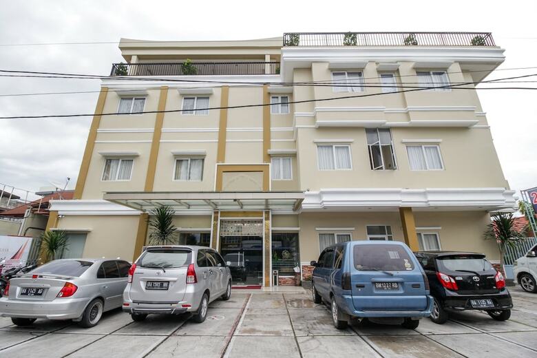 Hotel Airy Syariah Padang Barat Hang Tuah 211