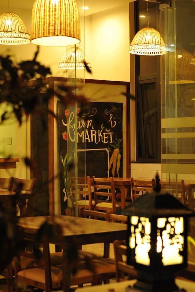 Cavilla Hotel & Apartment
