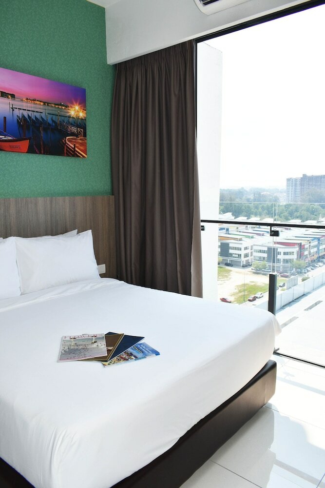 D'wharf Hotel & Serviced Residence