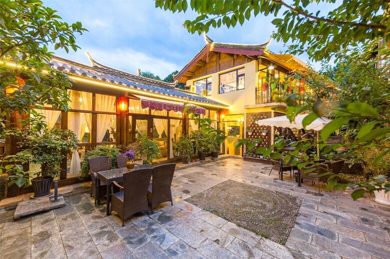 Posada C'est La Vie Boutique Inn