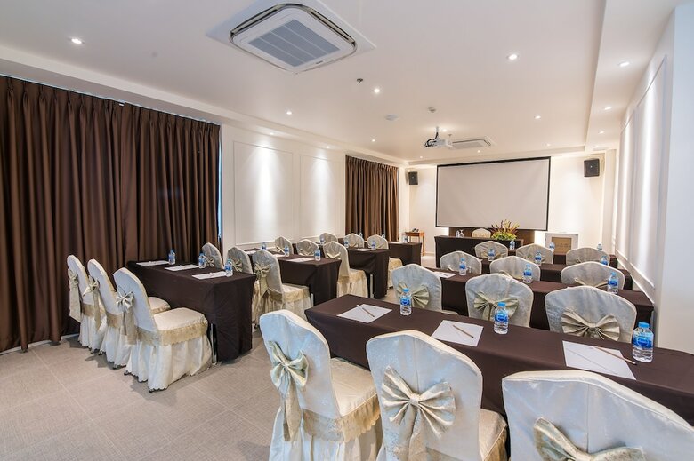 Hotel Katathong Golf Resort & Spa
