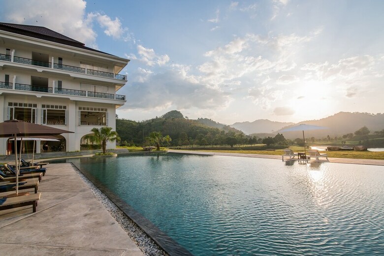 Hotel Katathong Golf Resort & Spa