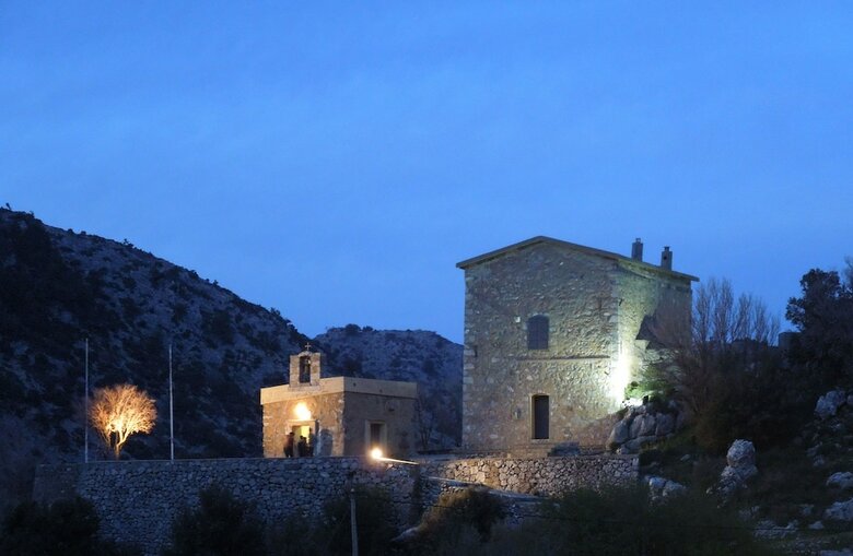 Hotel Neos Omalos