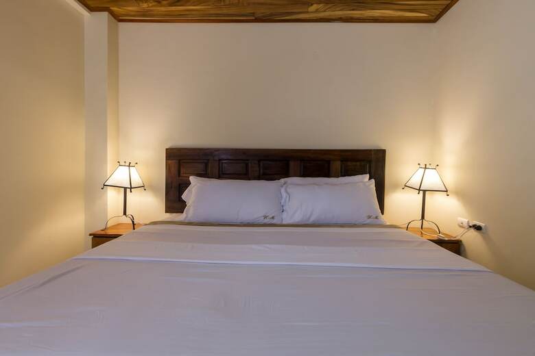Hotel Mirna