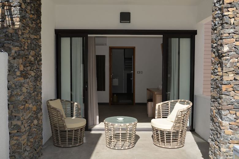 Hotel Toparadis Guest House