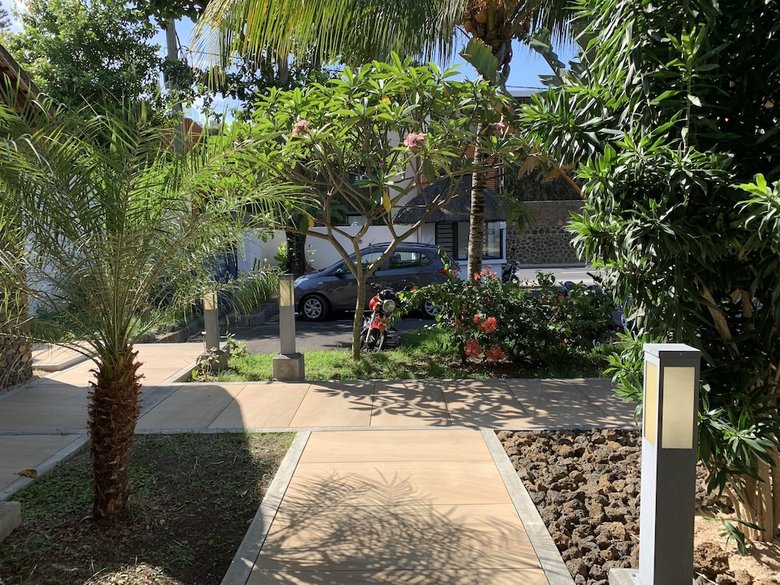 Hotel Toparadis Guest House