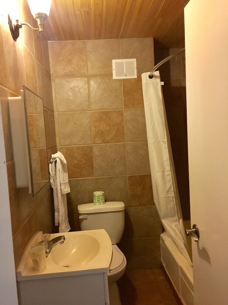 Stettler Hotel