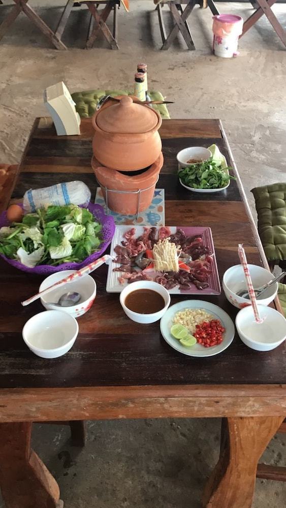 Hostal Soutchai Pakse Backpacker Hostel