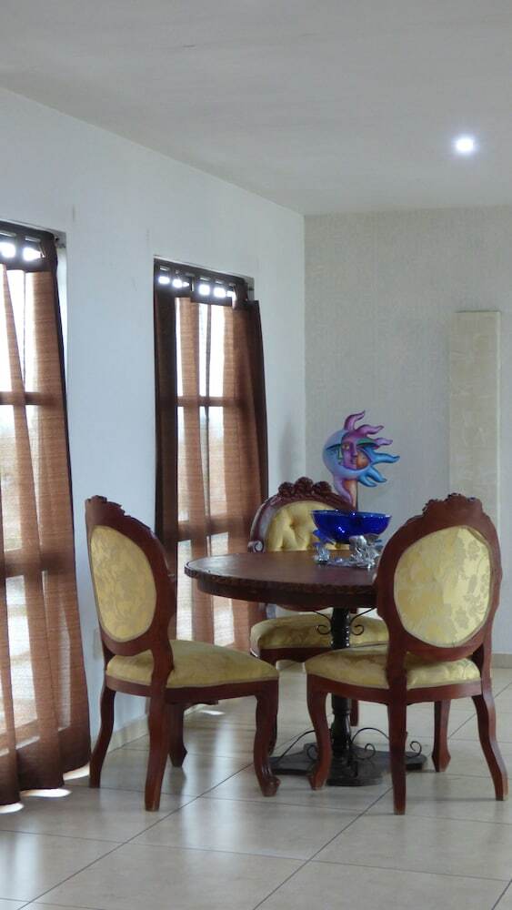 Hotel Santo Santiago
