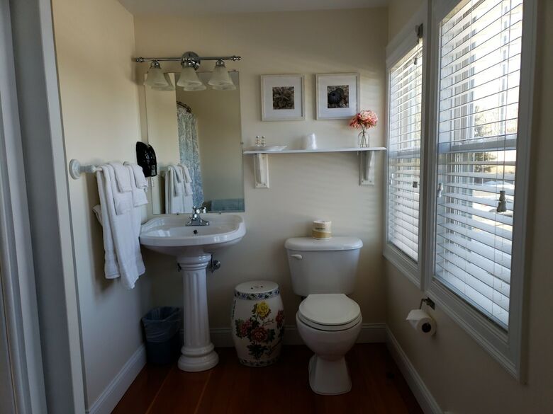 The Elmere House Bed & Breakfast