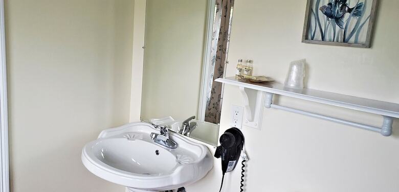 The Elmere House Bed & Breakfast