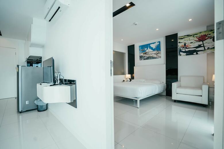Aparthotel Ccr Managed By Aha Smartstay
