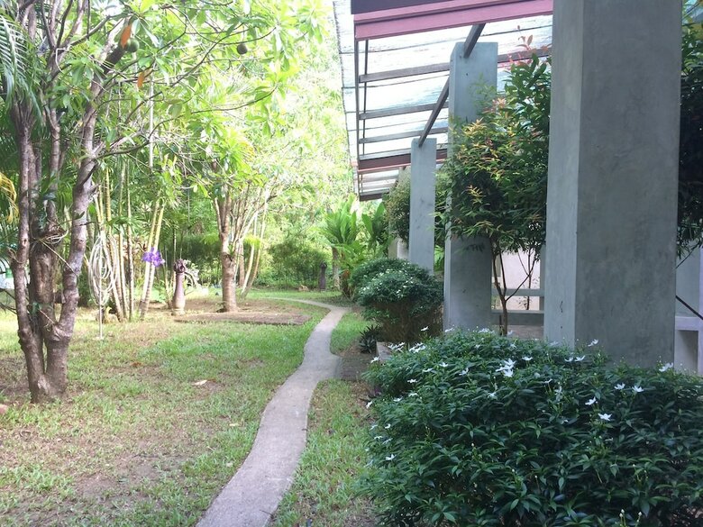 Hotel The River Resort Phangnga
