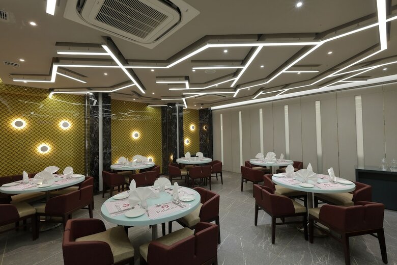 Hotel Pragati The Grand