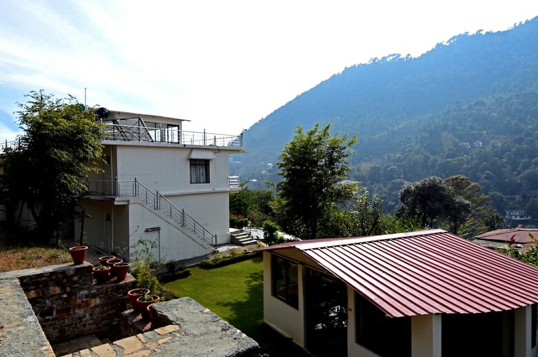 Hotel Oyo 3223 Shiva Solace