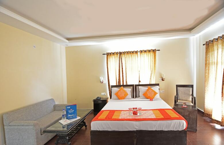Hotel Oyo 3223 Shiva Solace