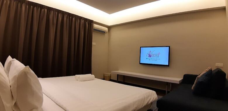 Miico Hotel @ Mount Austin