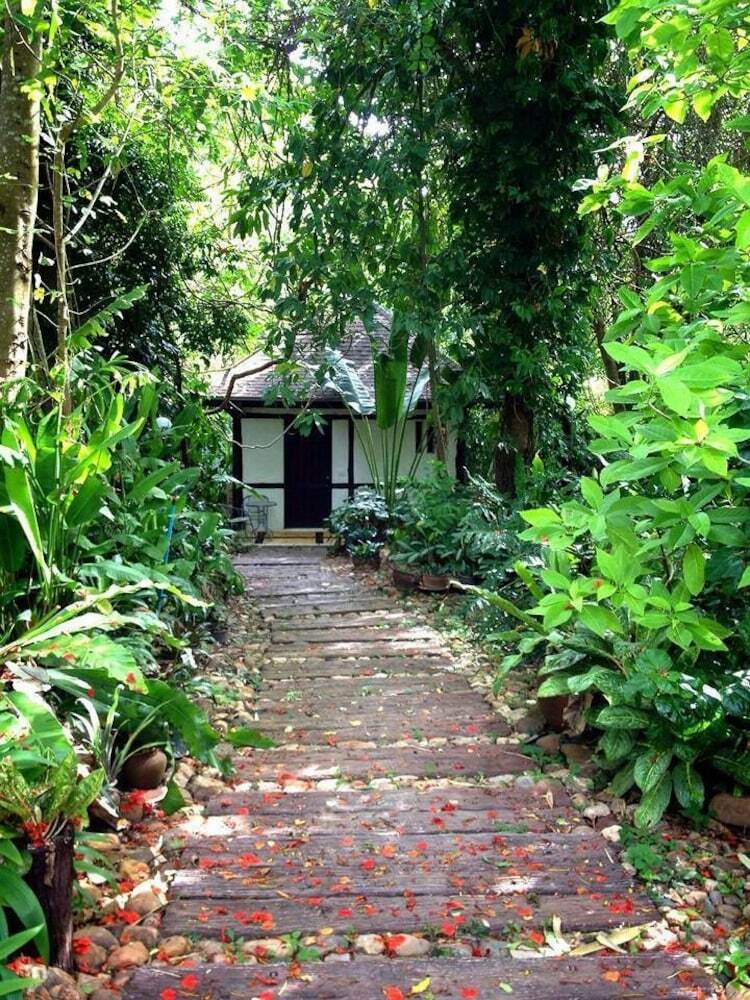 Hotel Baan Huay Namrin