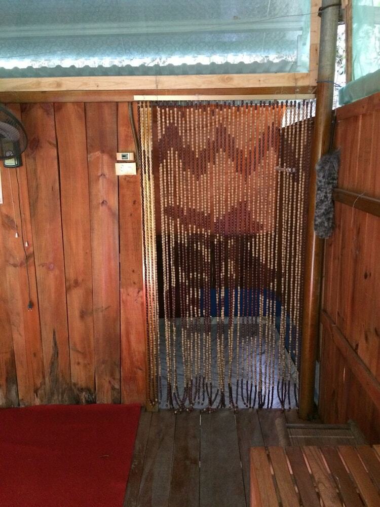 Hostal Chezbeo Homestay
