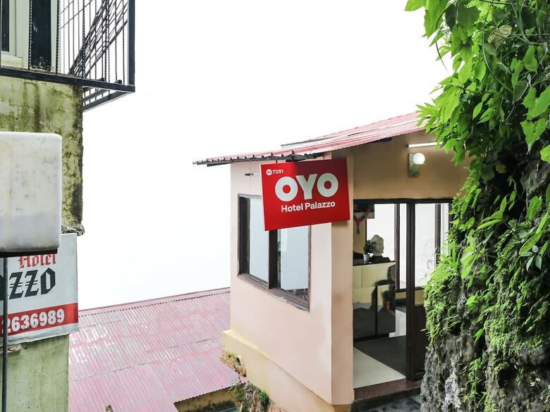 Oyo 7251 Hotel Palazzo
