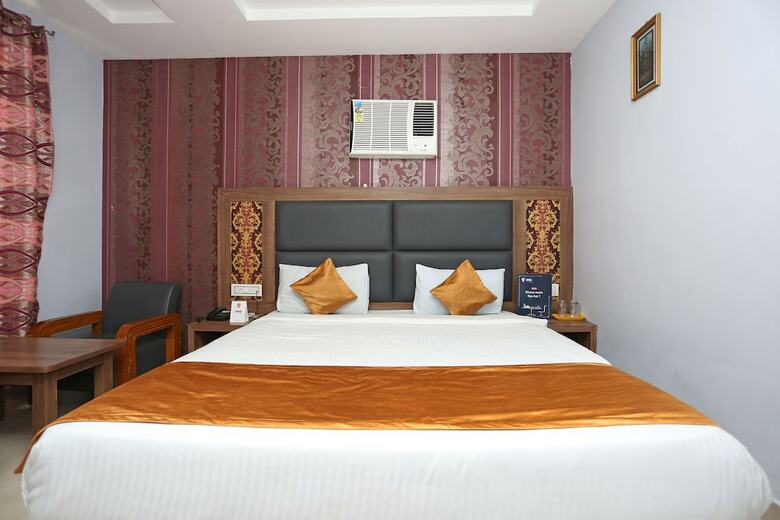 Hotel Oyo 5791 Mahabir Sheraton