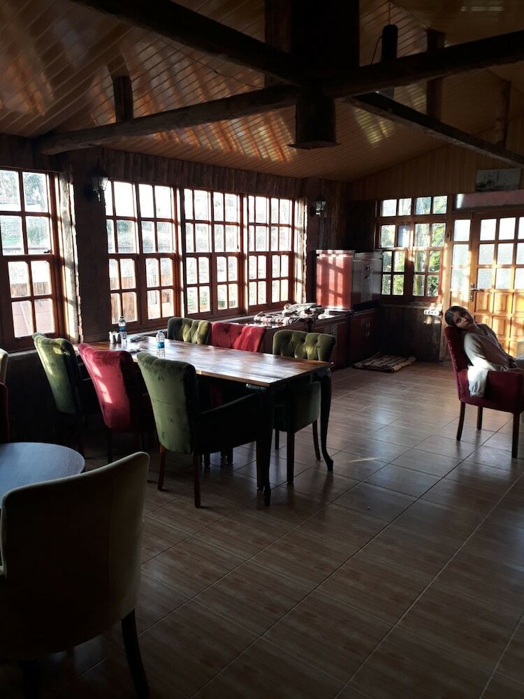 Hotel Nostalgia World Pension