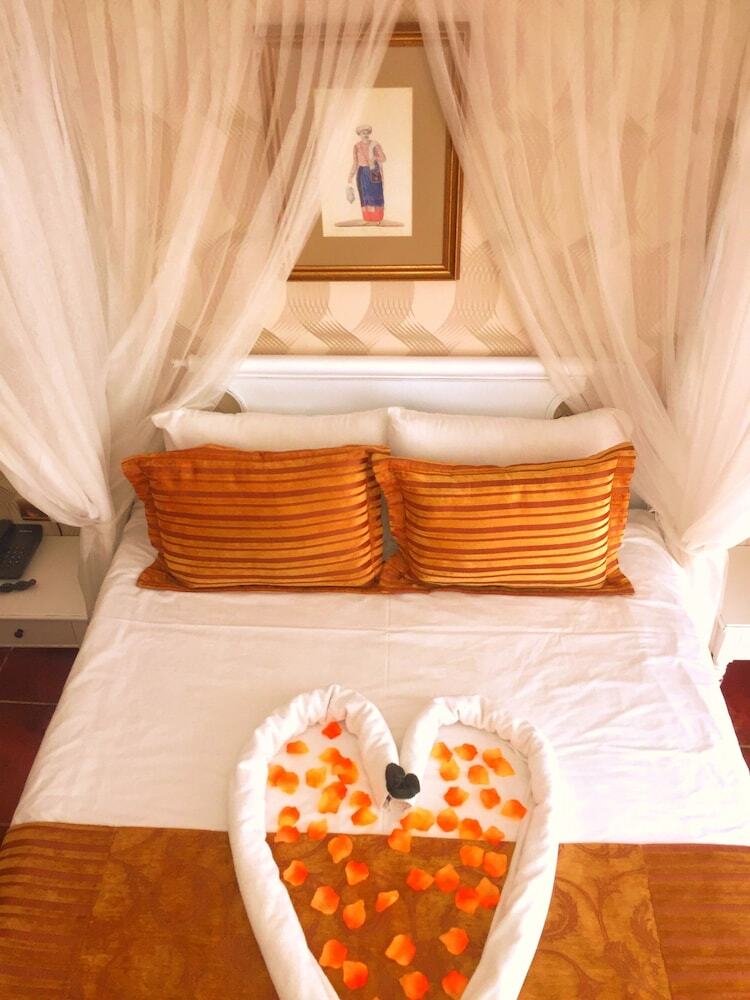 Tas Hotel 17