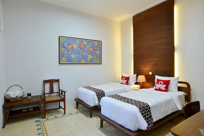 Hotel Zen Premium Madukismo