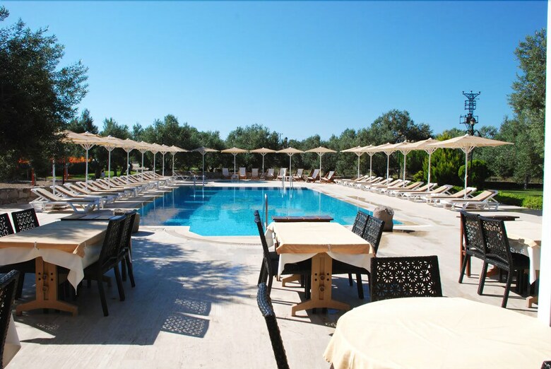 Assos Park Hotel
