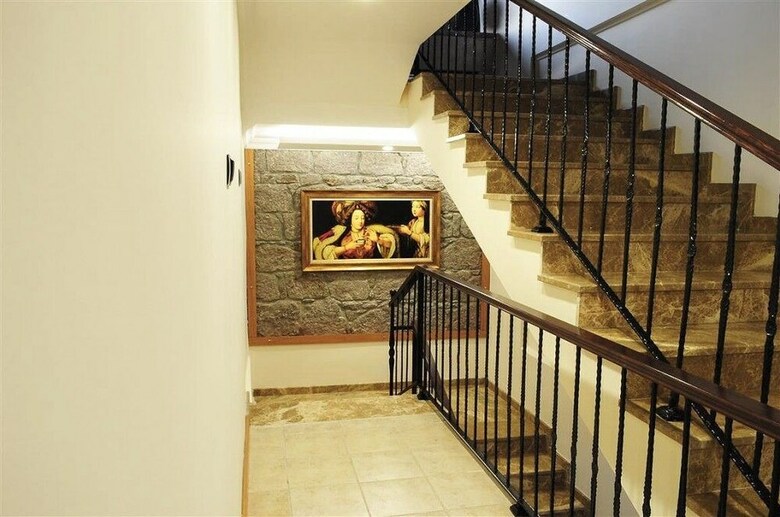 Assos Park Hotel