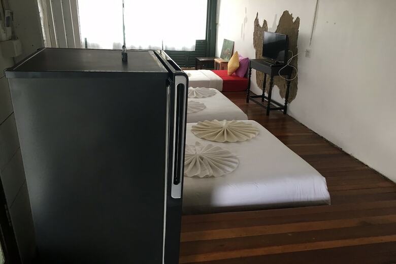 Hotel At Rimnam Chan Hostel