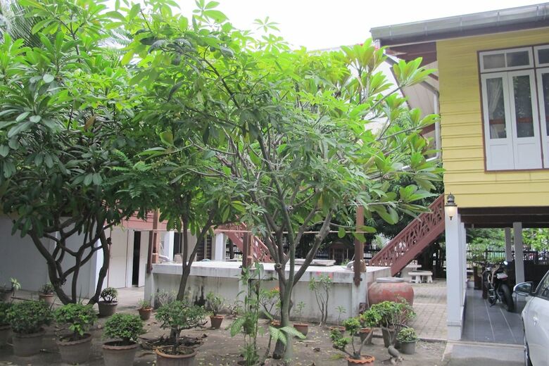 Hotel Bansuan Bangsaen Resort