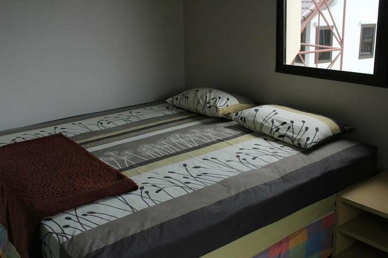 Hotel Saeng Chan Apartment