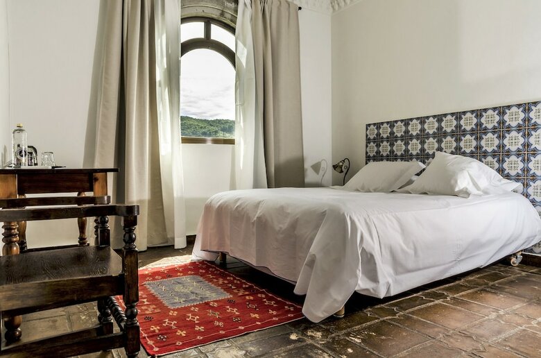 Hotel Restaurante Castillo de Monda