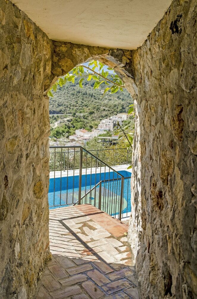 Hotel Restaurante Castillo de Monda