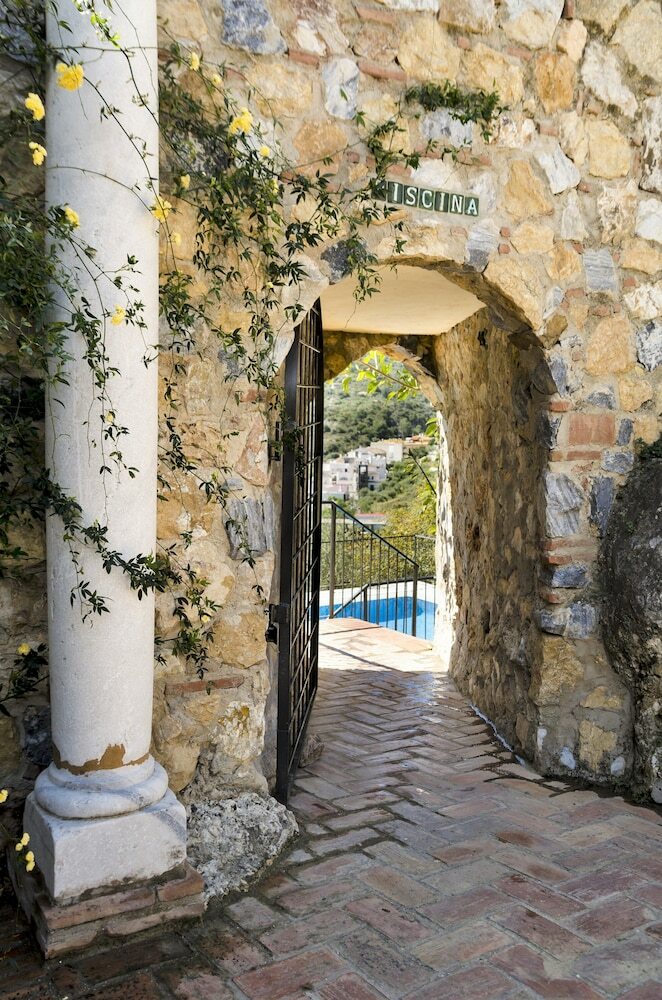 Hotel Restaurante Castillo de Monda