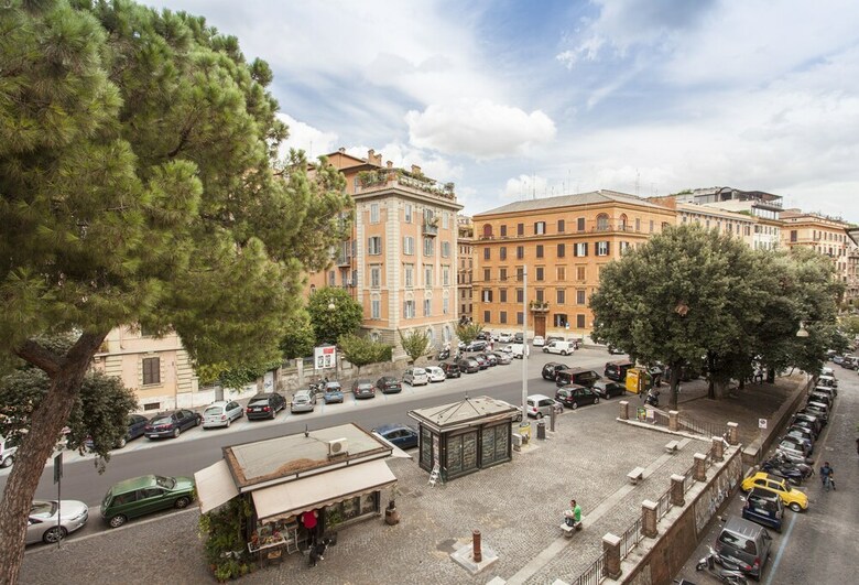 Holiday Home 'suite Sarandrea' In Rome Vatican Saint Peter Area