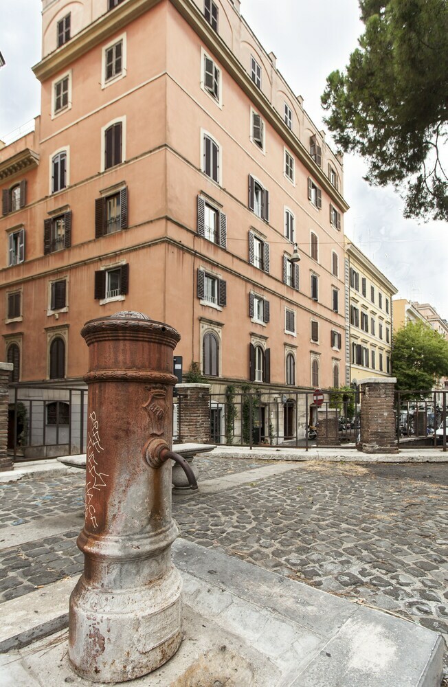 Holiday Home 'suite Sarandrea' In Rome Vatican Saint Peter Area