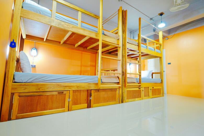 Hostal Nomad Hostel Krabi