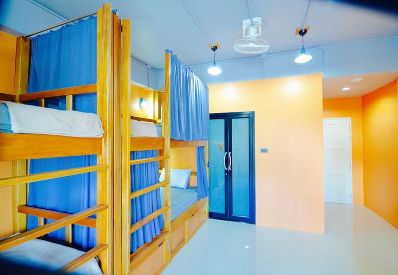 Hostal Nomad Hostel Krabi