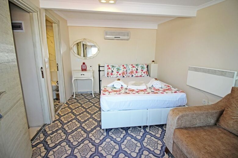 Stafilia Hotel - Adults Only