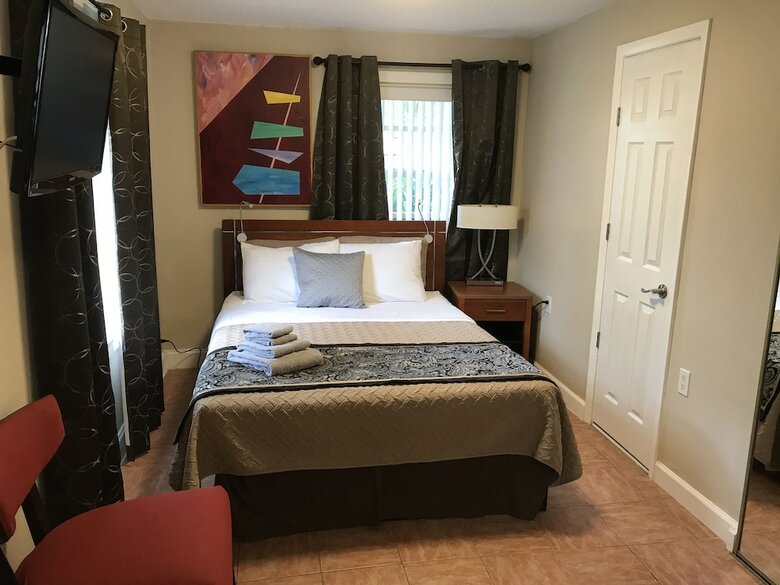 Hostal Sheridan Guesthouse