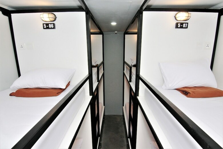 Hostal Zen Hostel Jalan Patimura Legian