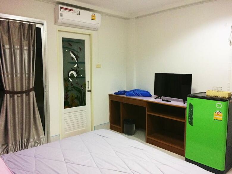 Hotel Benjamart Residence