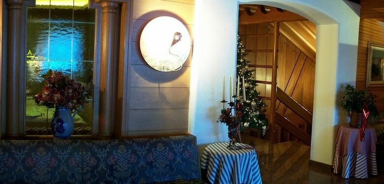 Hotel Meida
