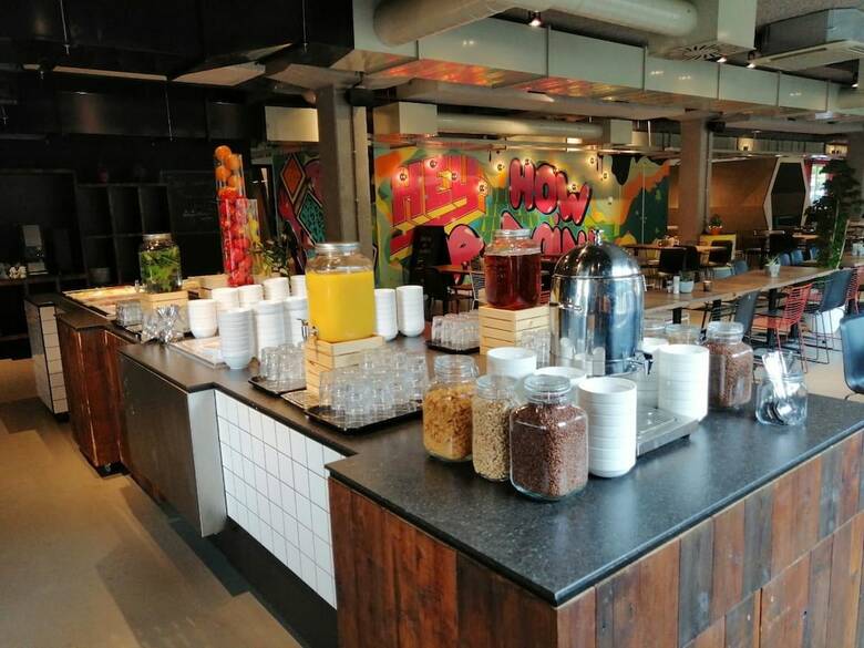 Hostal Via Amsterdam