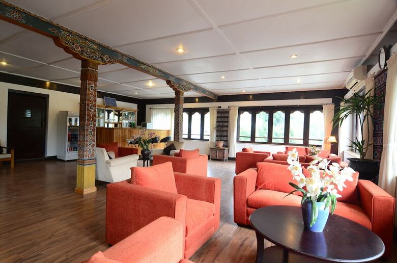 Himalayan Dragon's Nest Hotel