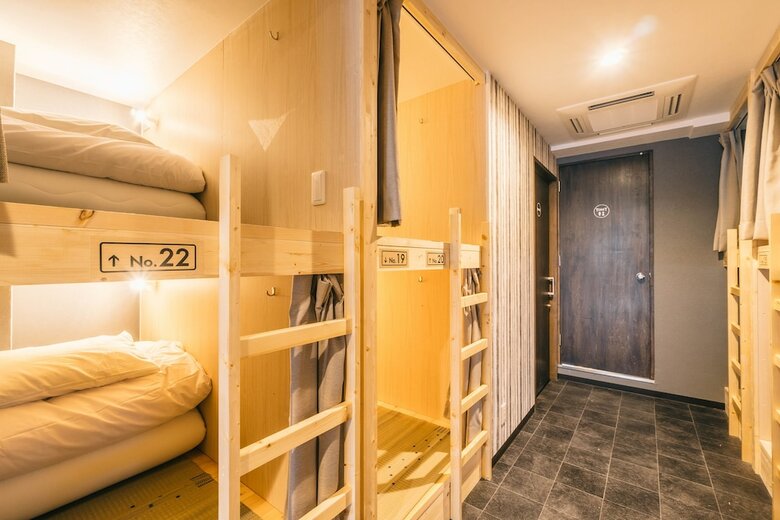 Hostal Ikidane House Namba Osaka - Hostel